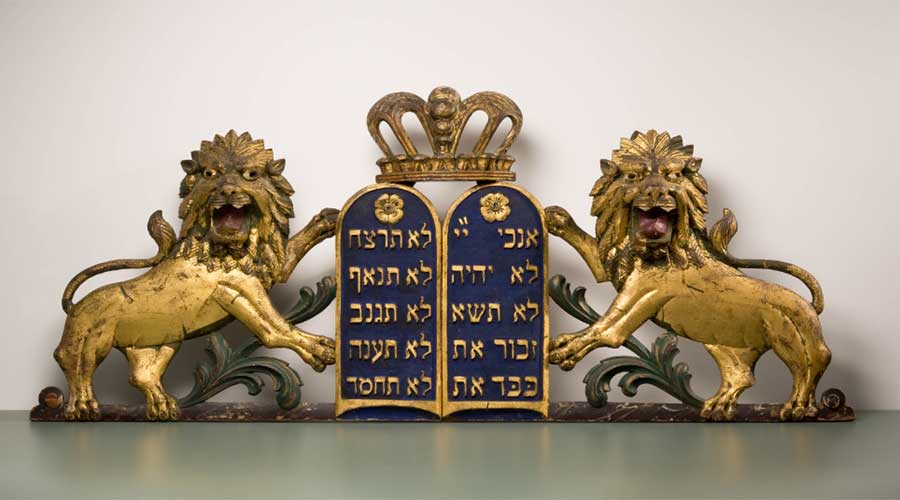 Tradition and Remembrance: Treasures of the Derfner Judaica Museum